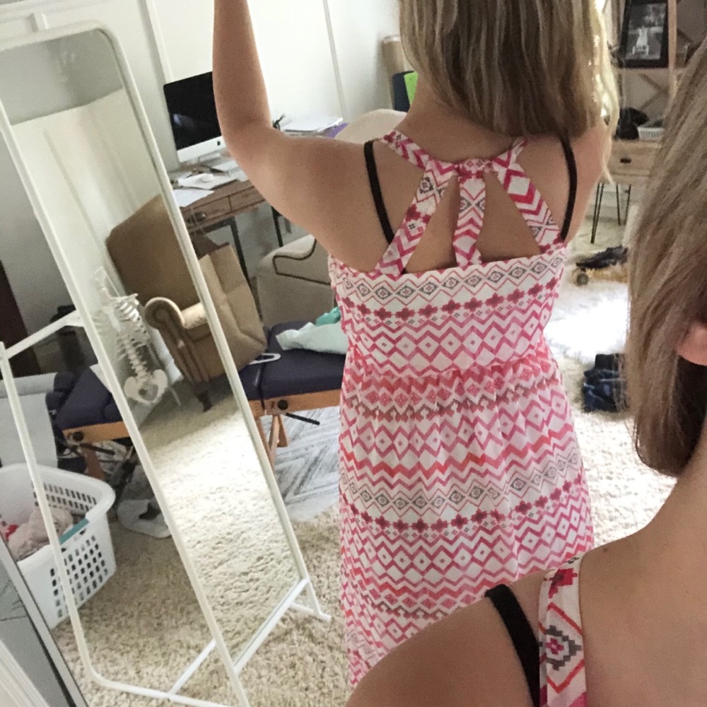 Pink Pattern Dress - Picture 2 of 4